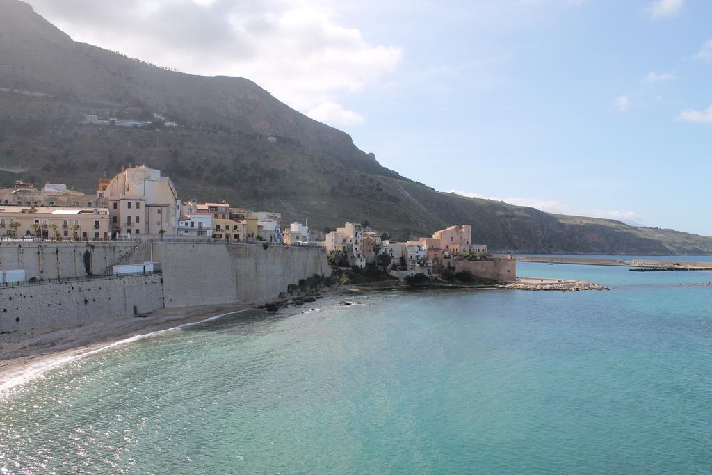Casa Longo 2 Apartment Castellammare del Golfo Bagian luar foto
