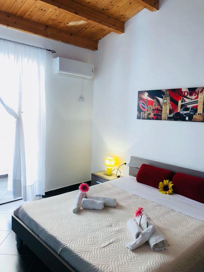 Casa Longo 2 Apartment Castellammare del Golfo Bagian luar foto